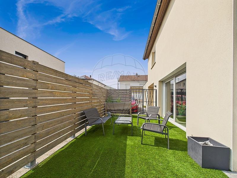 Maison - 148 m² - 5 pièces