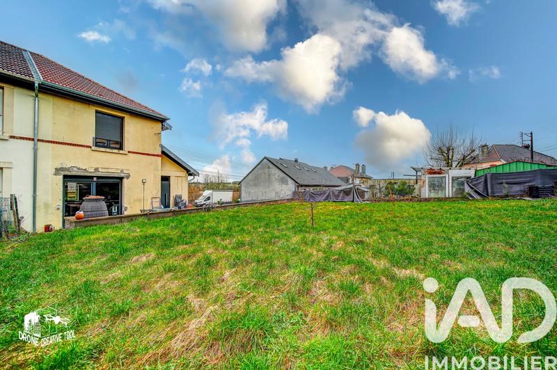 Maison - 95 m² - 5 pièces