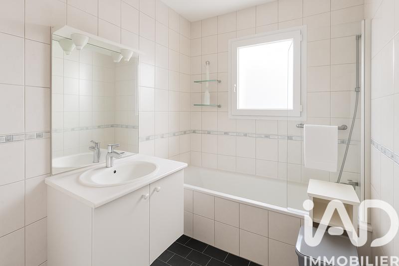 Maison - 97 m² - 4 pièces