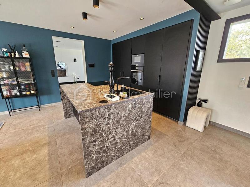 Pavillon - 134 m² - 5 pièces