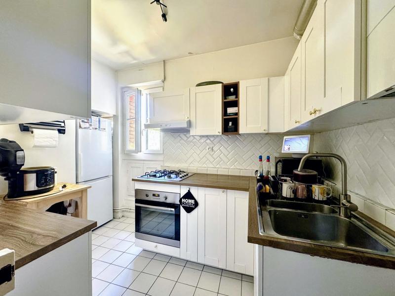 Appartement - 75 m² - 3 pièces