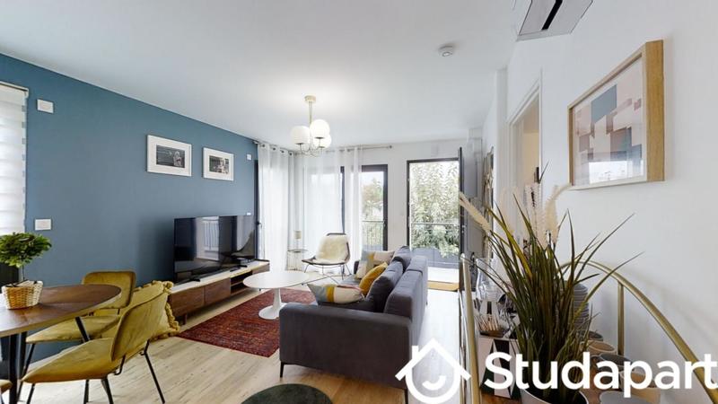 Chambre - 11 m² - 1 pièce