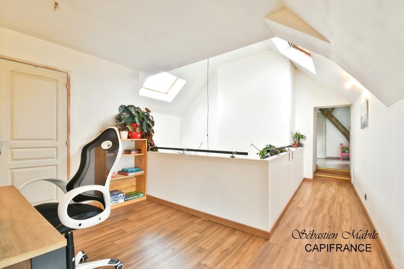 Maison - 151 m² - 6 pièces