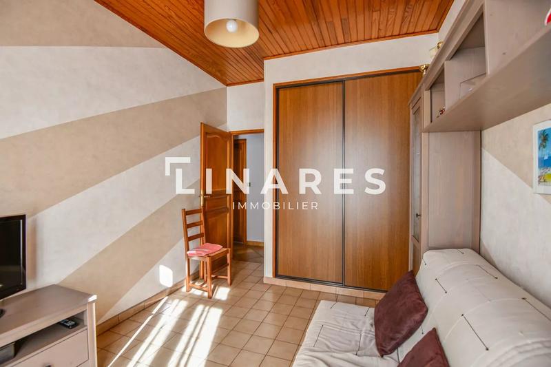 Maison - 96 m² - 4 pièces