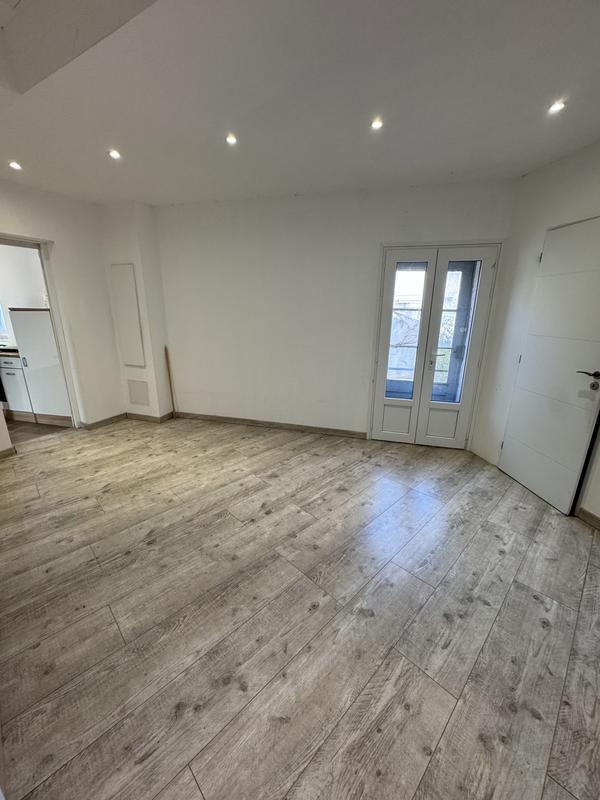 Immeuble - 140 m² - 4 pièces