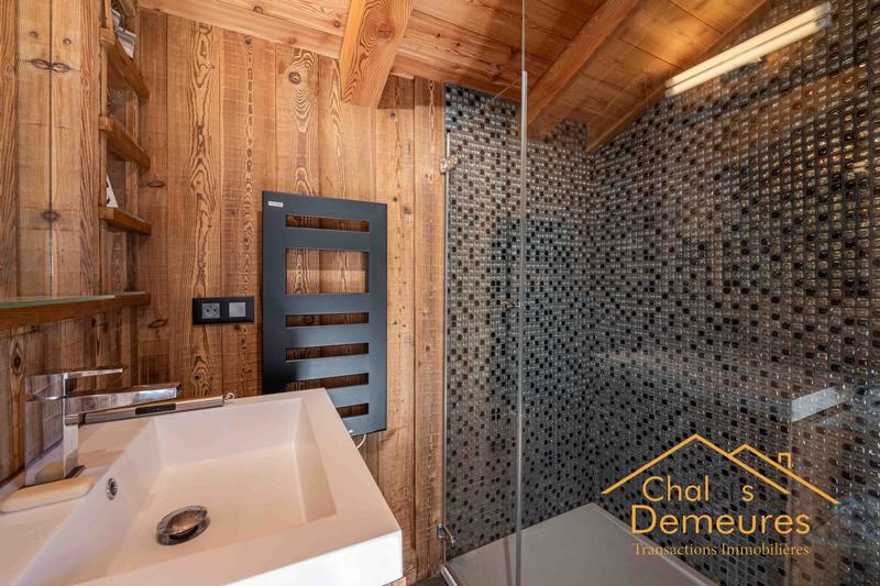 Maison traditionnelle - 75 m² - 5 pièces