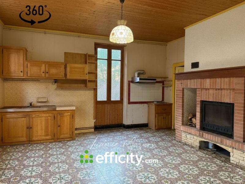 Maison - 215 m² - 6 pièces