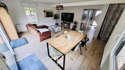 Maison contemporaine - 150 m² - 7 pièces