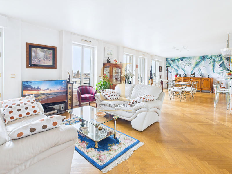 Appartement - 131 m² - 4 pièces