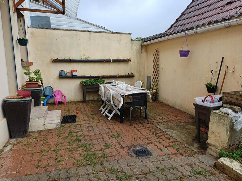 Maison - 105 m² - 5 pièces