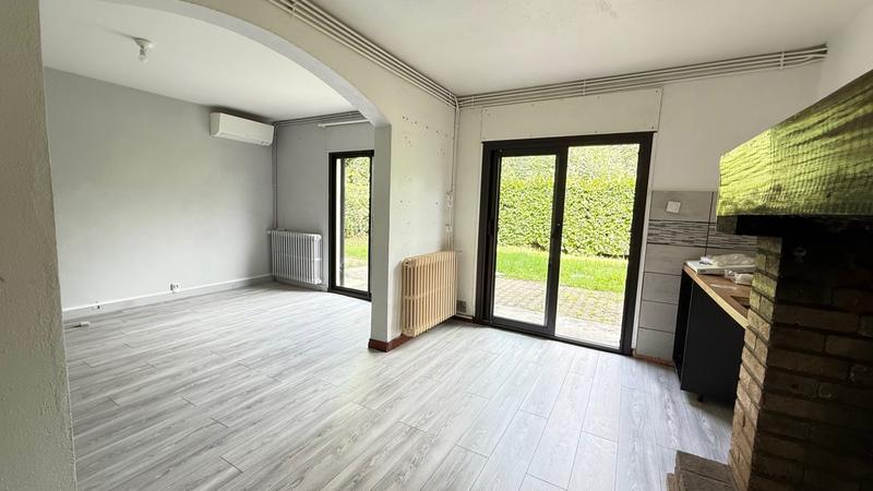 Maison traditionnelle - 137 m² - 5 pièces