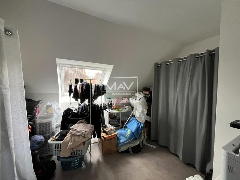 Maison - 98 m² - 4 pièces