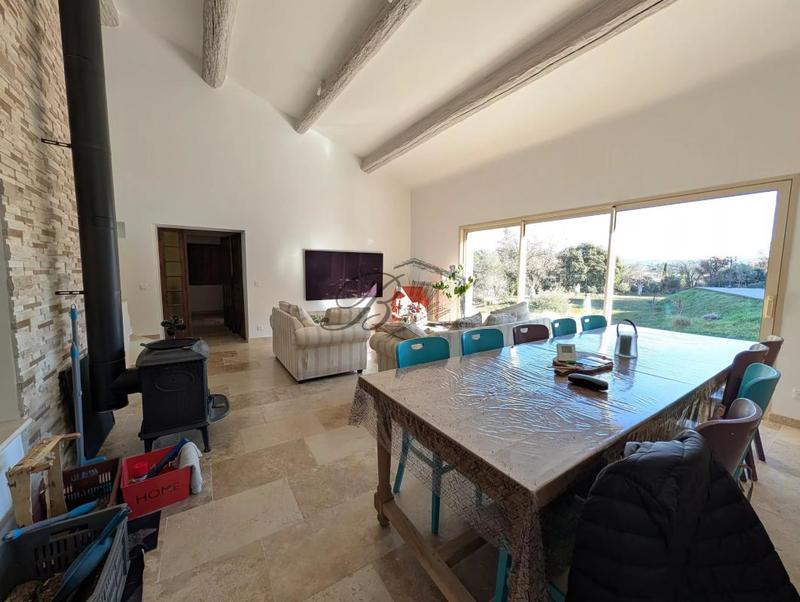 Villa - 156 m² - 5 pièces