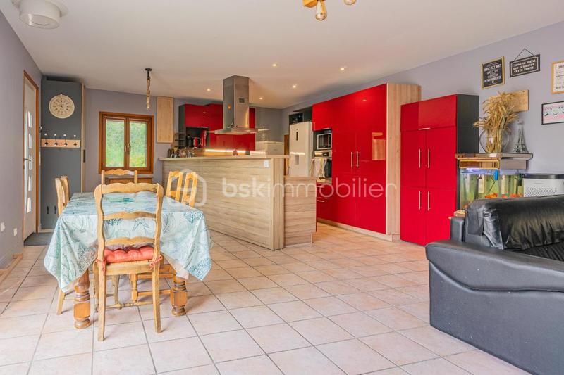 Maison - 176 m² - 5 pièces