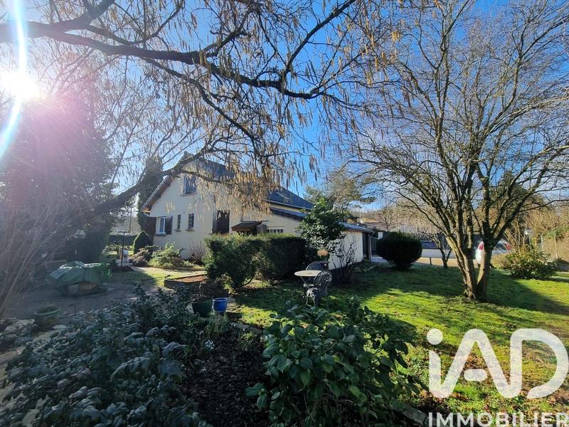 Maison - 120 m² - 5 pièces