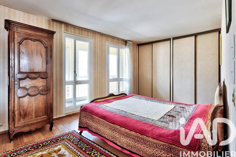 Duplex - 123 m² - 5 pièces