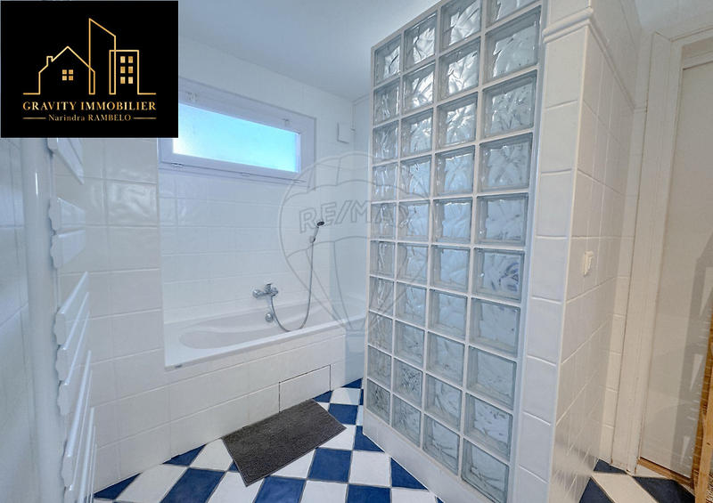 Appartement - 12 m² - 4 pièces