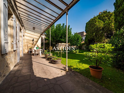 Maison ancienne - 400 m² - 9 pièces