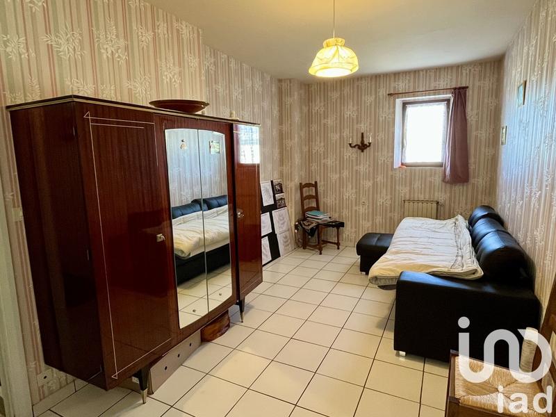 Maison - 223 m² - 6 pièces