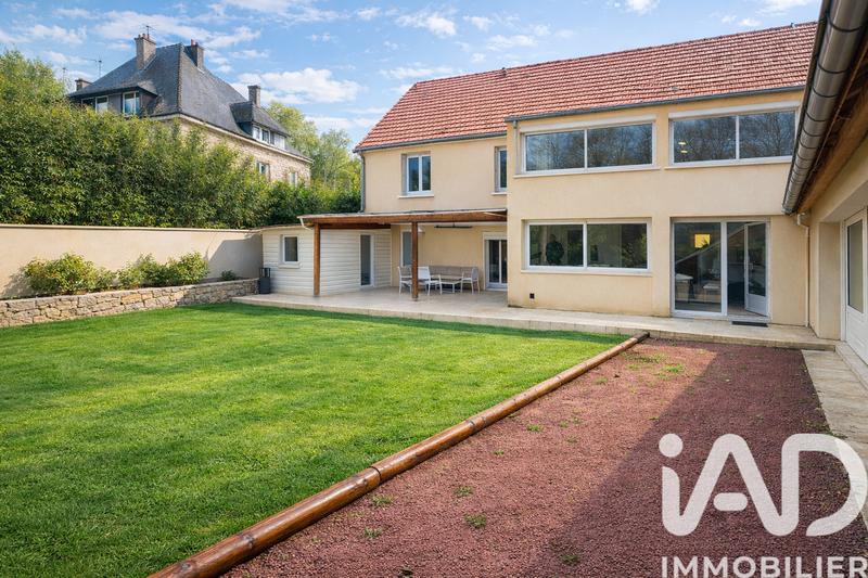 Maison - 170 m² - 5 pièces