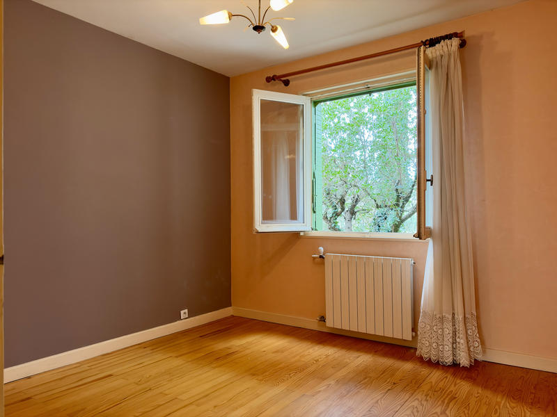 Maison - 96 m² - 5 pièces