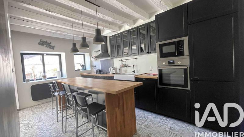 Maison de village - 150 m² - 6 pièces