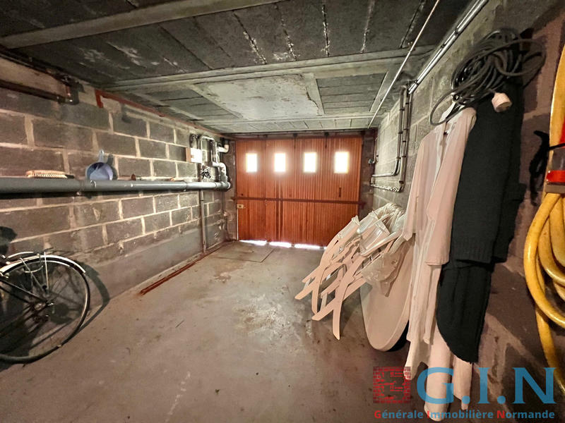 Maison - 146 m² - 7 pièces