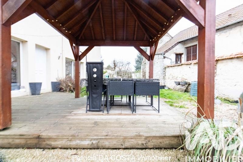 Maison - 136 m² - 6 pièces