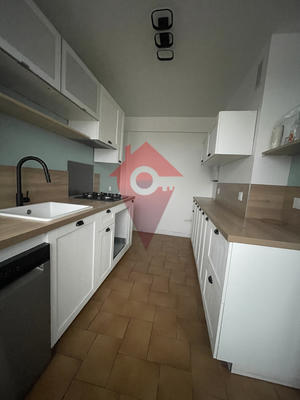 Appartement - 84 m² - 4 pièces