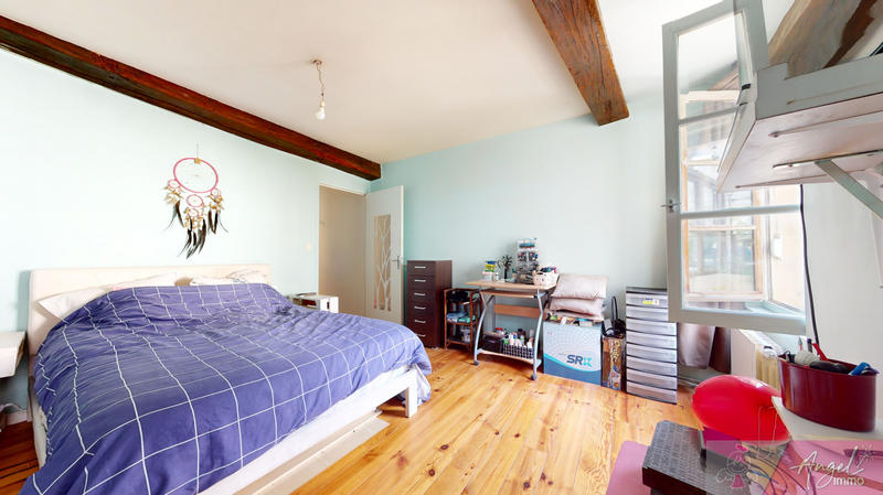 Maison de village - 195 m² - 10 pièces