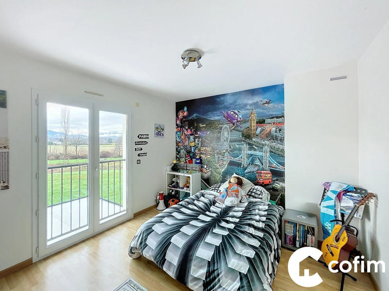 Maison - 190 m² - 8 pièces