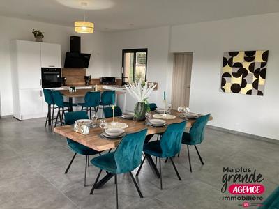 Maison - 156 m² - 5 pièces