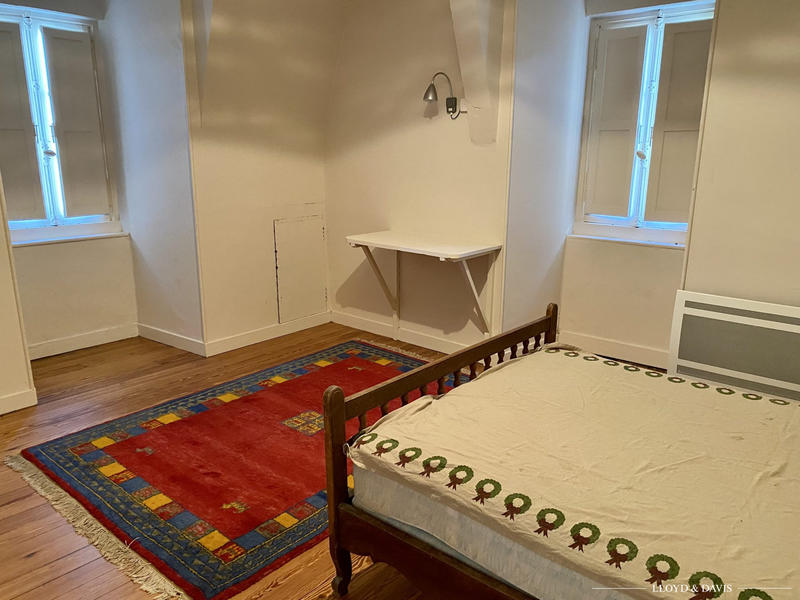 Château - 520 m² - 15 pièces