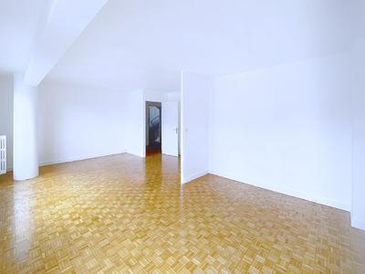 Appartement - 75 m² - 4 pièces