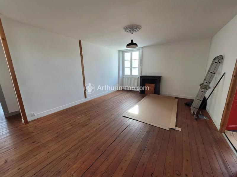Immeuble - 134 m² - 6 pièces