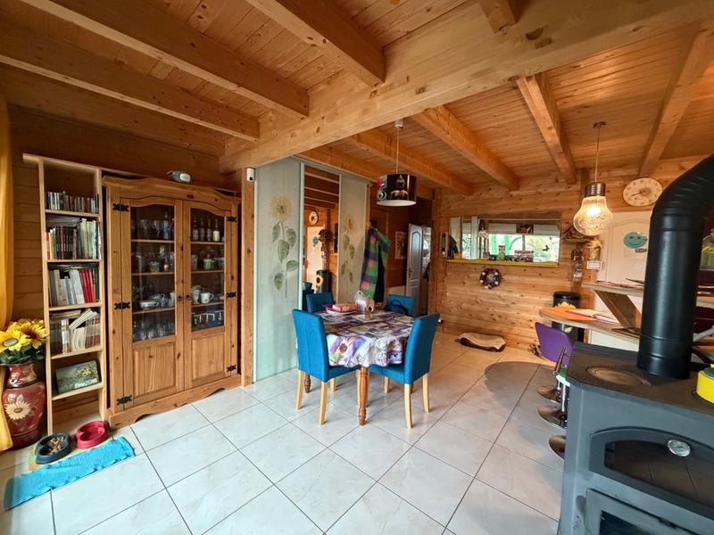 Maison - 140 m² - 4 pièces