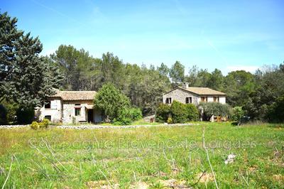 Maison - 215 m² - 7 pièces