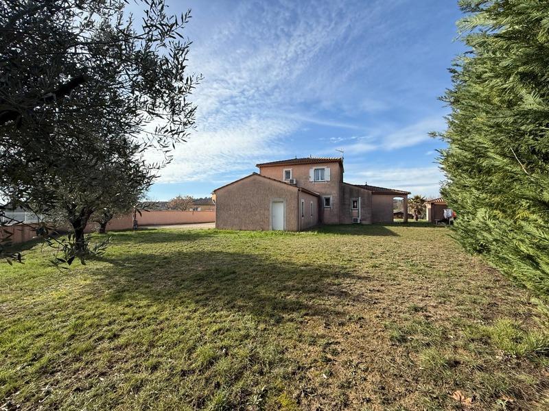 Maison - 141 m² - 5 pièces