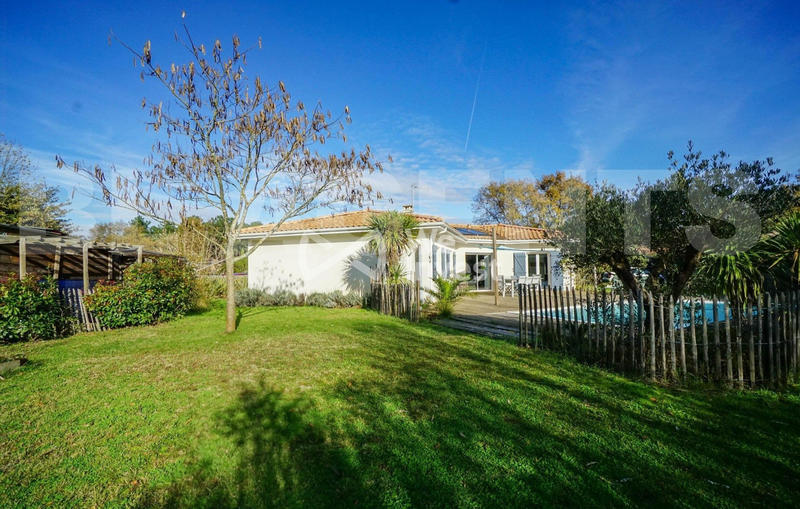 Maison - 123 m² - 6 pièces