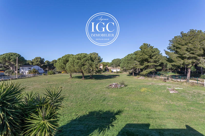 Villa - 240 m² - 5 pièces