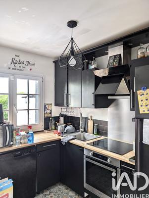 Maison - 64 m² - 4 pièces