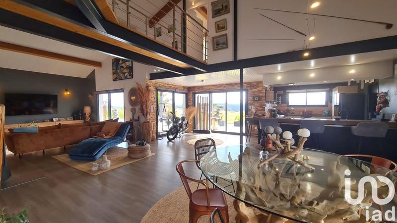 Maison de maîtres - 200 m² - 4 pièces