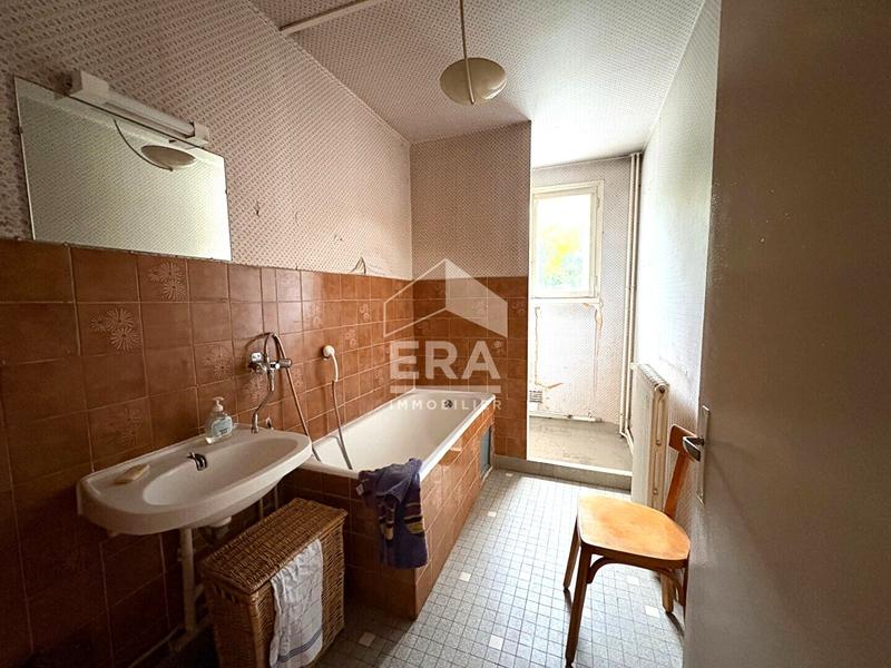 Appartement - 81 m² - 5 pièces