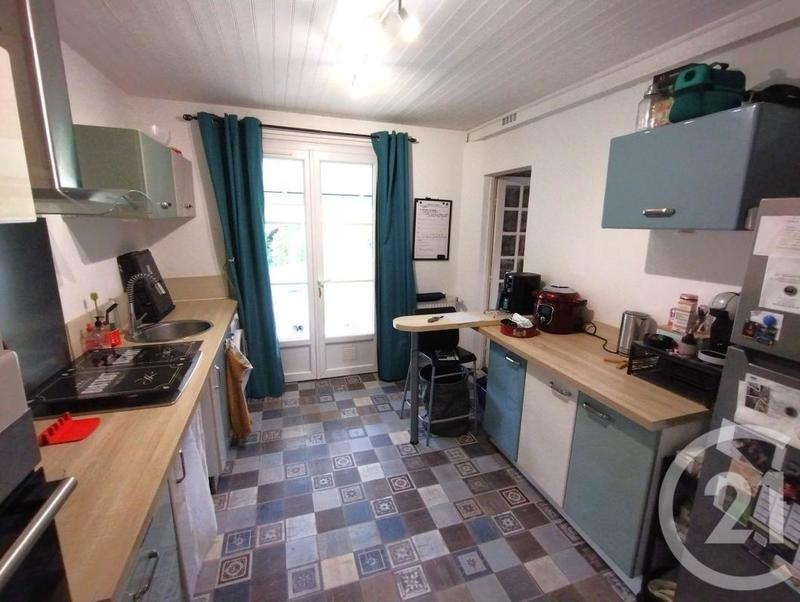 Maison - 97 m² - 5 pièces