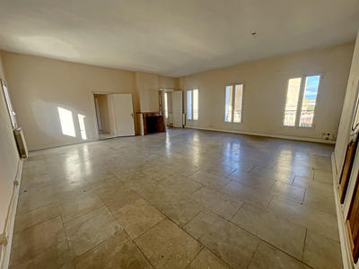 Appartement - 149 m² - 4 pièces