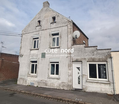 Maison - 84 m² - 4 pièces