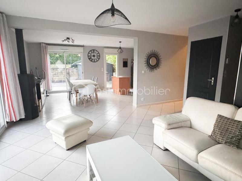 Maison - 127 m² - 6 pièces