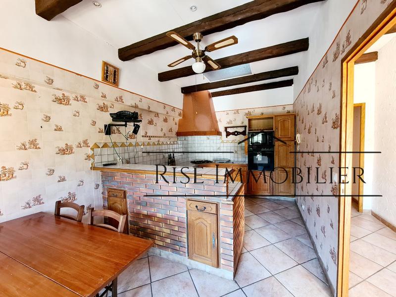 Maison - 98 m² - 4 pièces