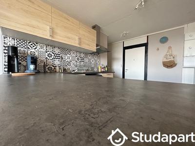 Chambre - 9 m² - 1 pièce