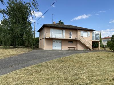 Maison - 95 m² - 3 pièces